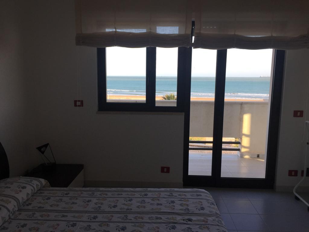Attico Fronte Mare Apartment Pozzallo Luaran gambar